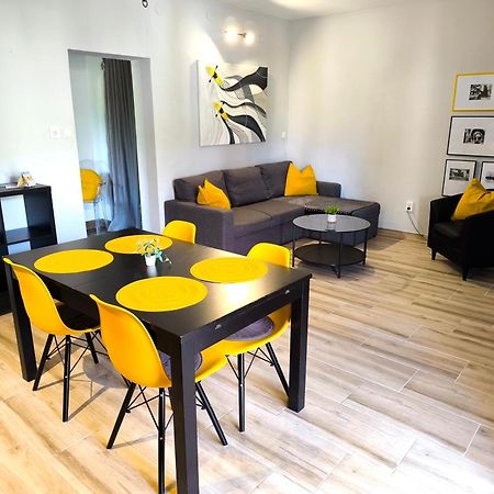 House Kapetanovic Hotel Palit Bagian luar foto