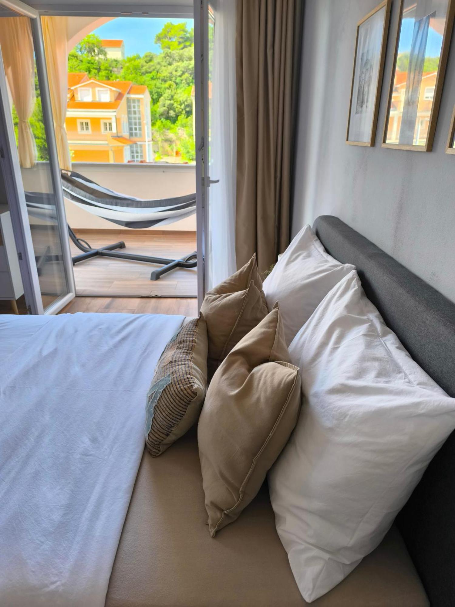 House Kapetanovic Hotel Palit Ruang foto