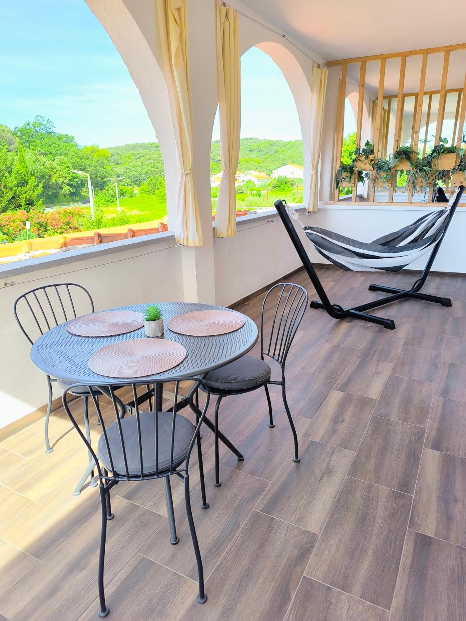 House Kapetanovic Hotel Palit Bagian luar foto