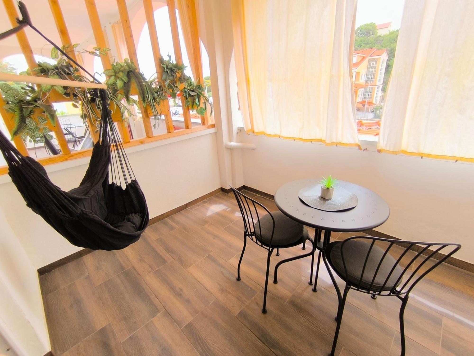 House Kapetanovic Hotel Palit Bagian luar foto