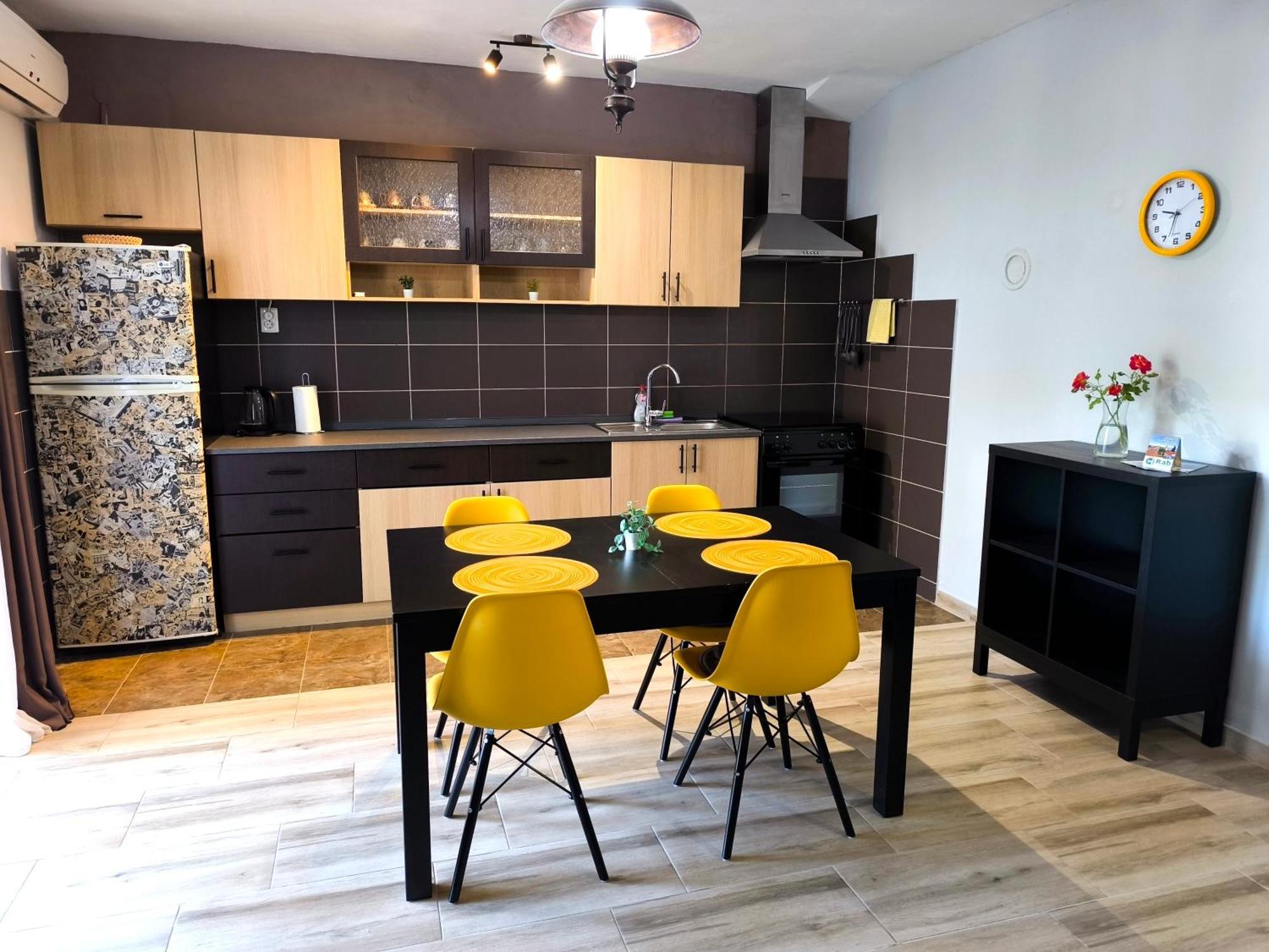 House Kapetanovic Hotel Palit Bagian luar foto