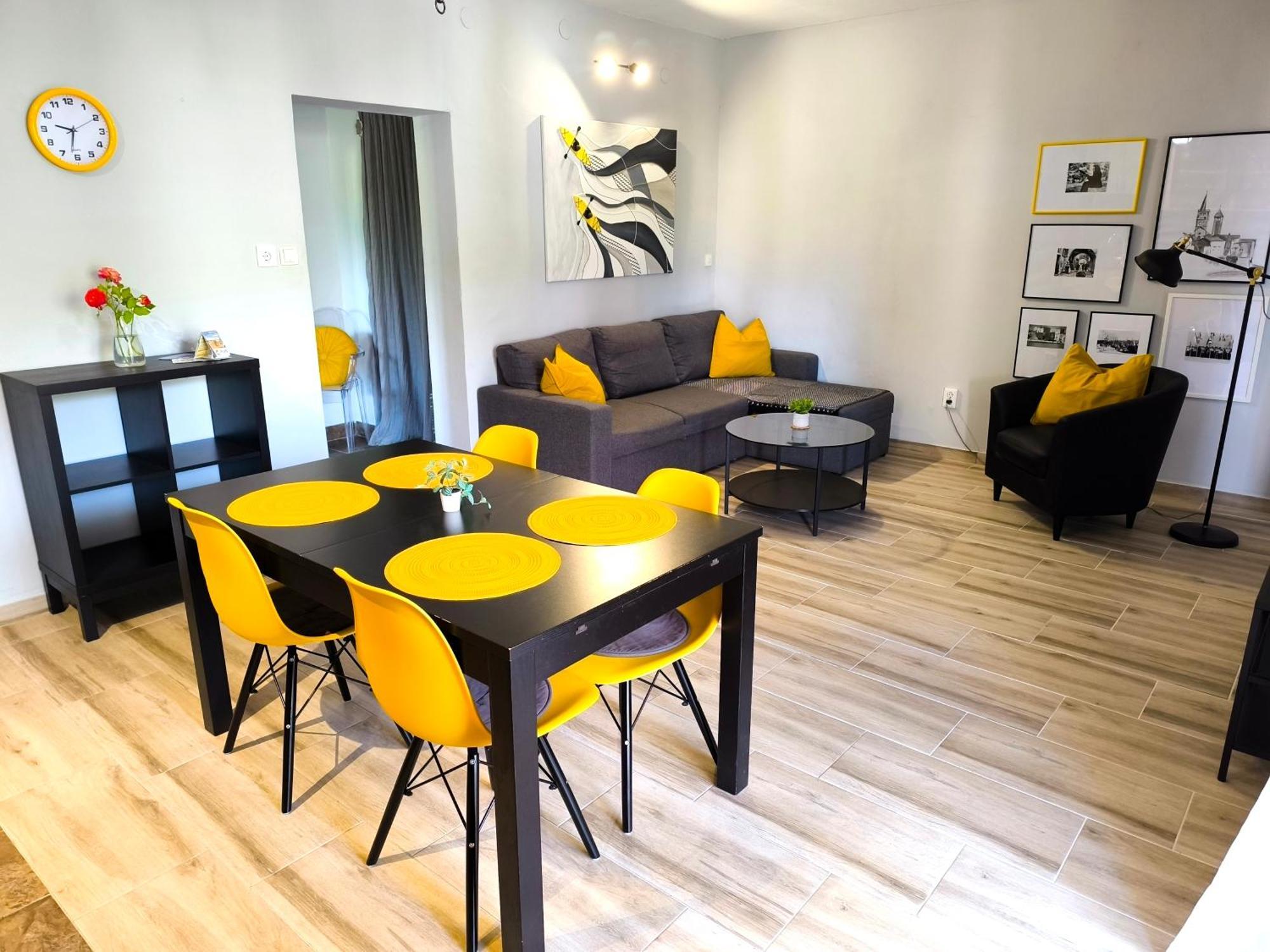 House Kapetanovic Hotel Palit Bagian luar foto